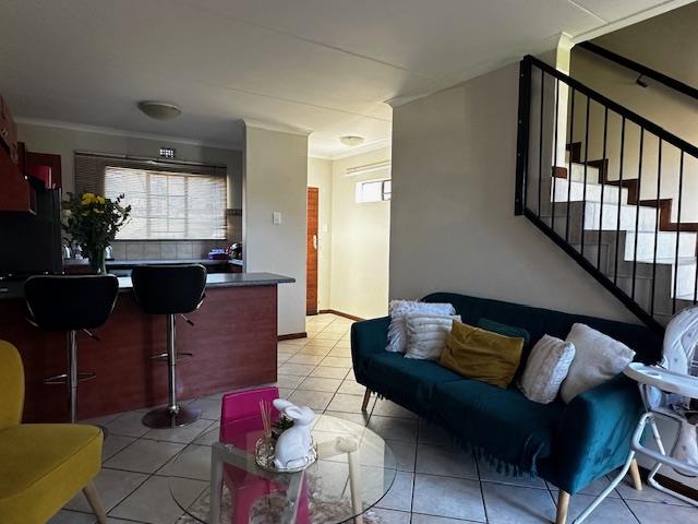 2 Bedroom Property for Sale in Hillside Free State
